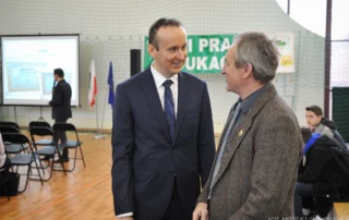 55726196_608960062912965_3815712369548460032_n